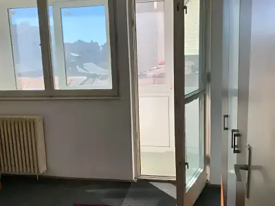 Balcon spatios apartament de vanzare in Sector 4 Bucuresti